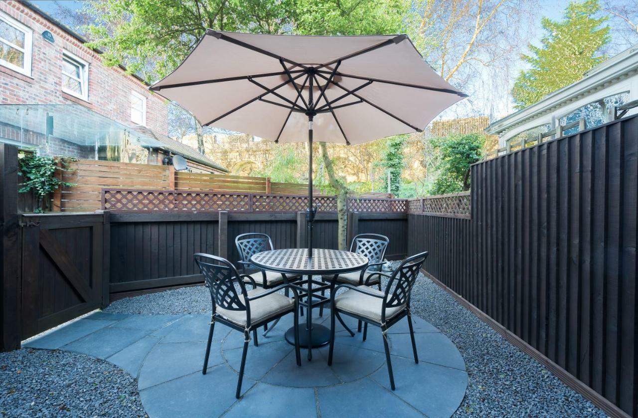 Pear Tree Holiday Home - York Bagian luar foto